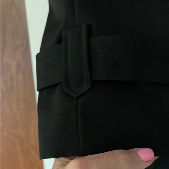 Calvin Klein Black Trench Coat with Structured Shoulders - Picture 3 of 7